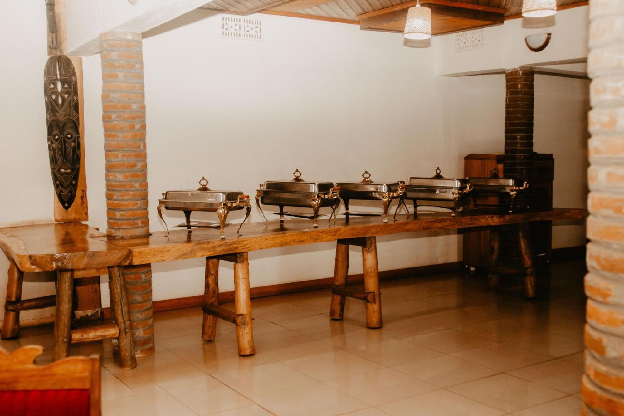 קראטו Ngorongoro Camp And Lodge מראה חיצוני תמונה