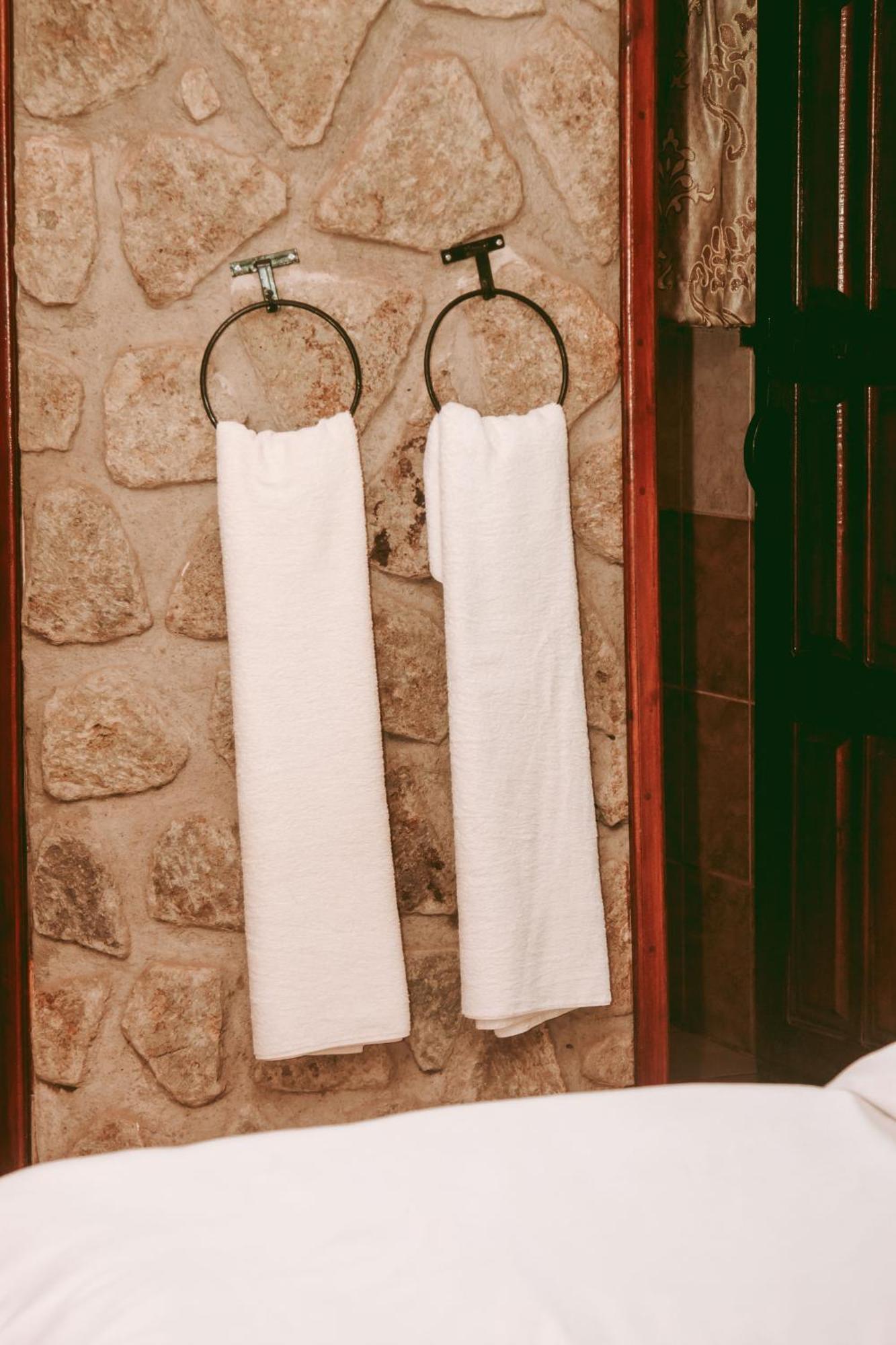 קראטו Ngorongoro Camp And Lodge מראה חיצוני תמונה